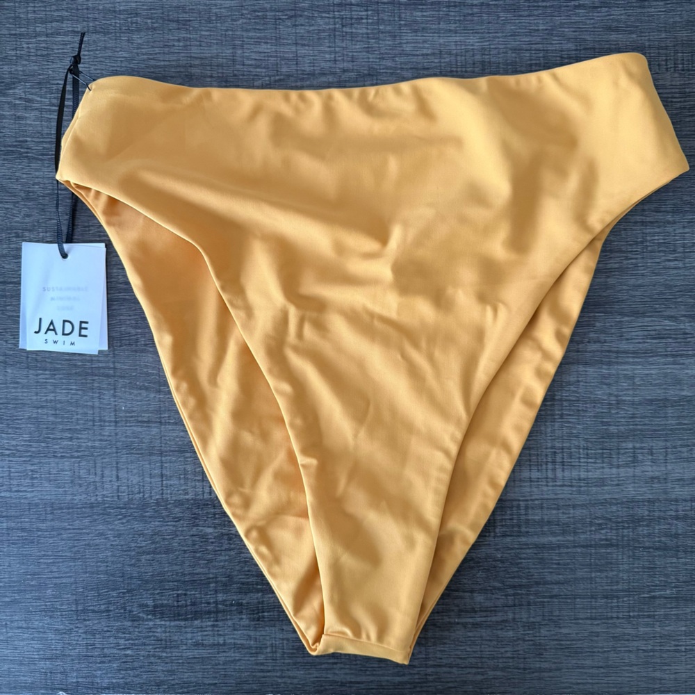 JADE Swim - Incline Bottom
